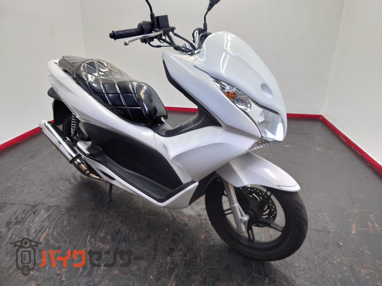 ホンダ PCX125 JF28型 社外マフラー エナメルシート 社外