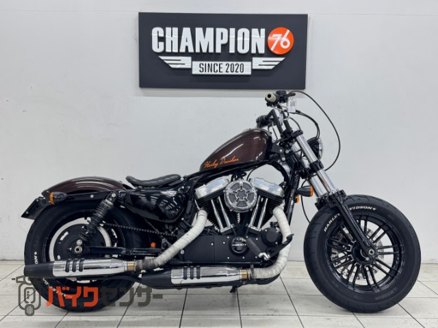 XL1200X フォーティエイト　社外パーツ　マフラー　エアクリ　オールペン　タンクアップ　メーター・ＩＧコイル移設　ＥＴＣ２．０