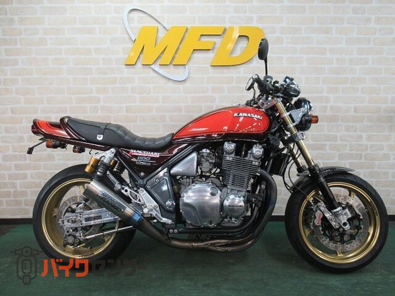 カワサキ ZEPHYR1100 OZホイール オーリンズ ナイトロレーシング