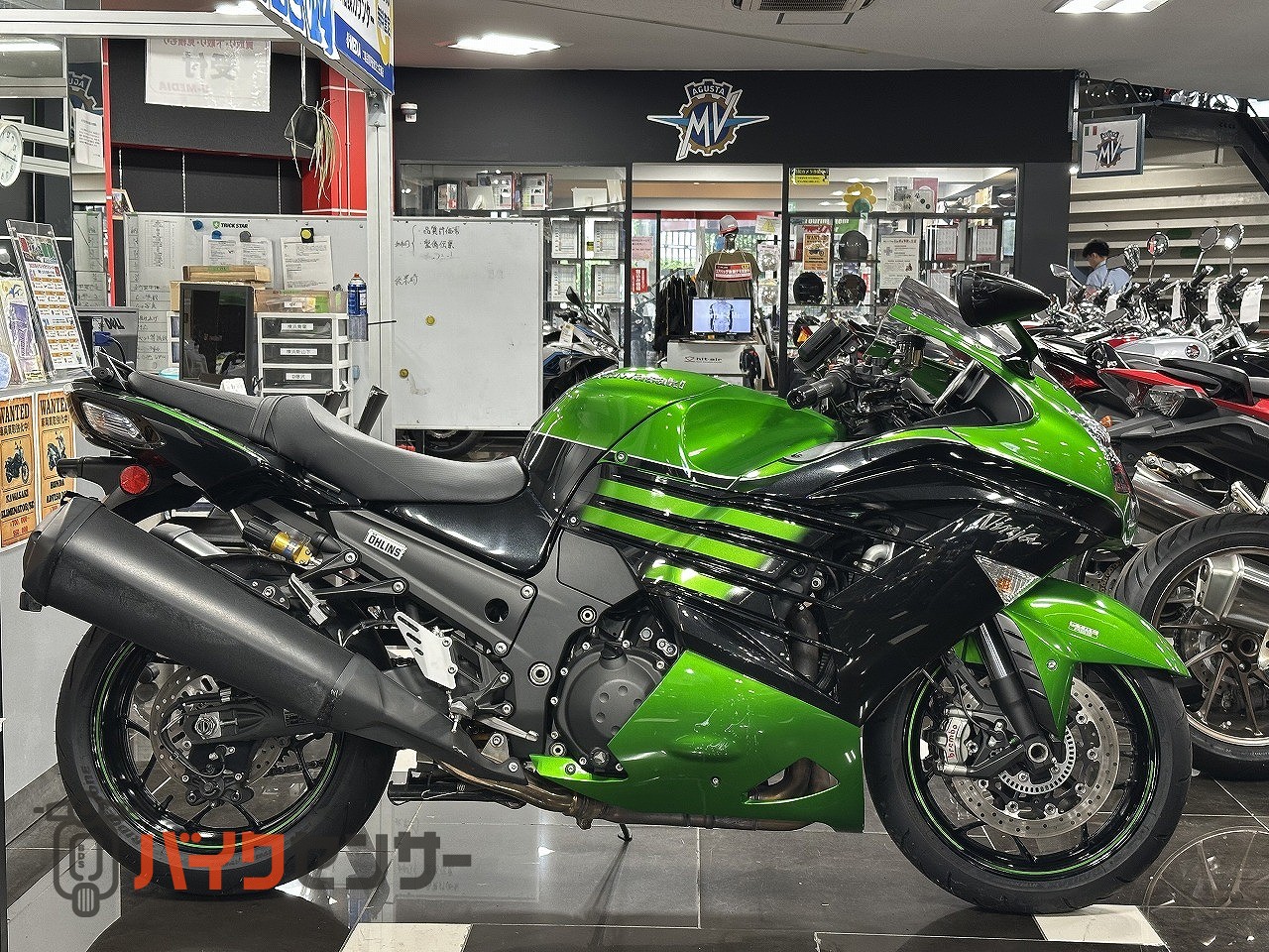 ZX-R740: 究極の明るさを実現したZEXUSの新フラッグシップモデル
