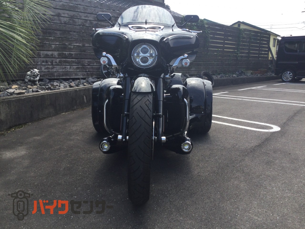 ハーレーダビッドソン FLHTCUTG トライクグライドウルトラ B518216