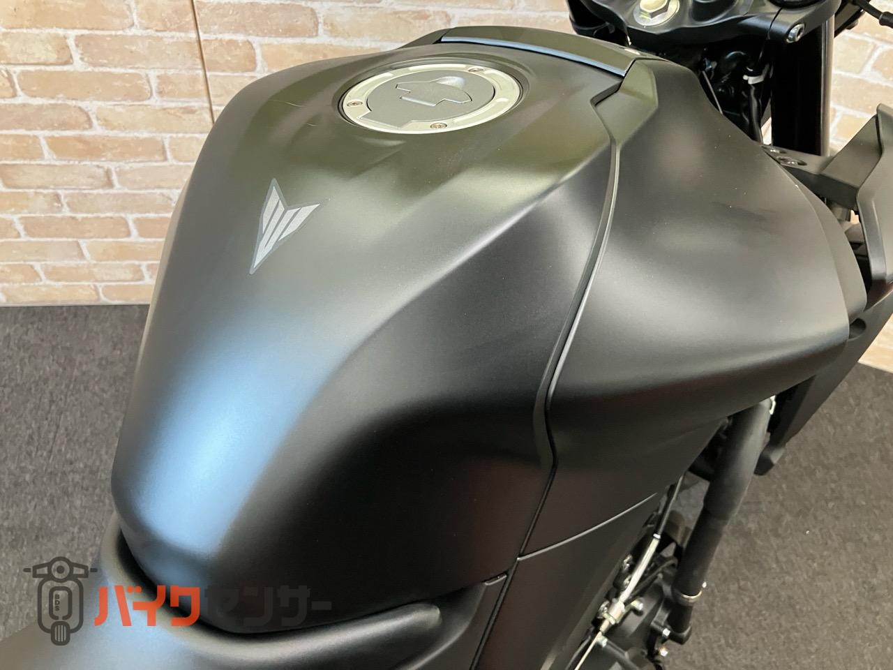 MT-25 2024年モデル　マットダークグレーメタリック８_27