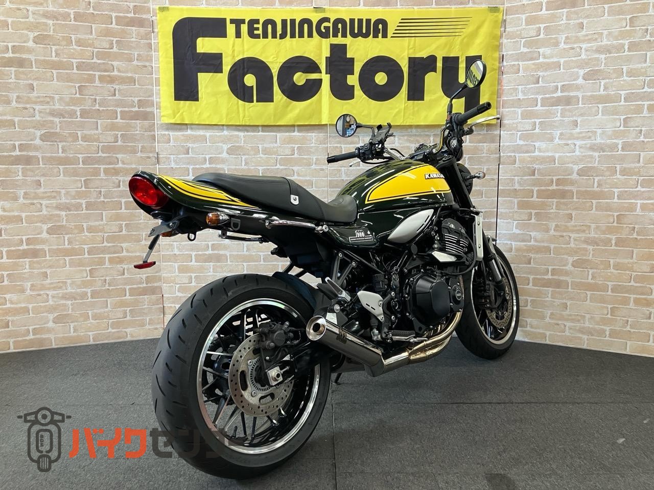Z900RS イエローボールエディション　SP忠男マフラー　フェンダーレス　ウインカー　ロングテール　ステムエンブレム　ショートZ2ミラー_2