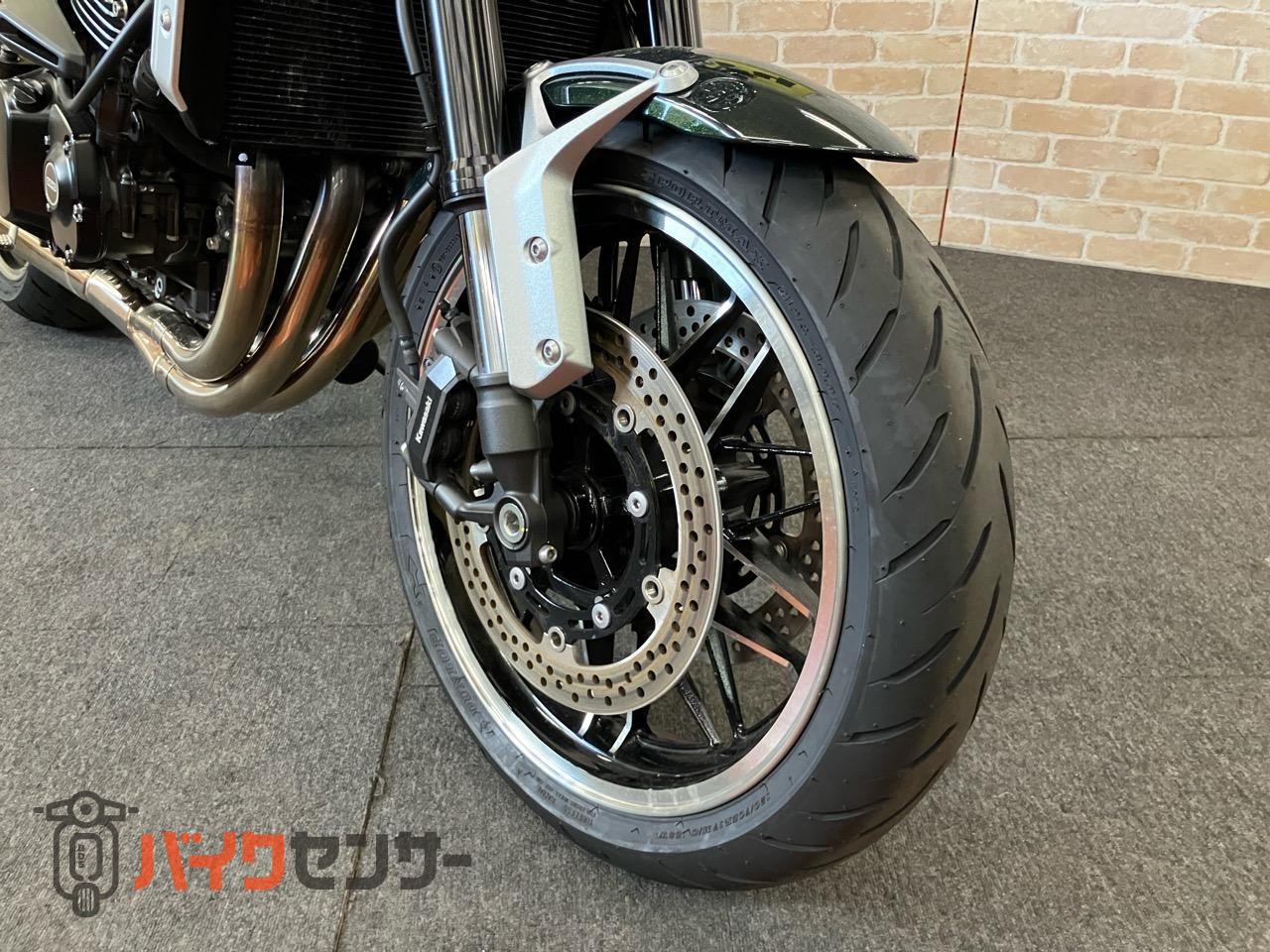 Z900RS イエローボールエディション　SP忠男マフラー　フェンダーレス　ウインカー　ロングテール　ステムエンブレム　ショートZ2ミラー_19