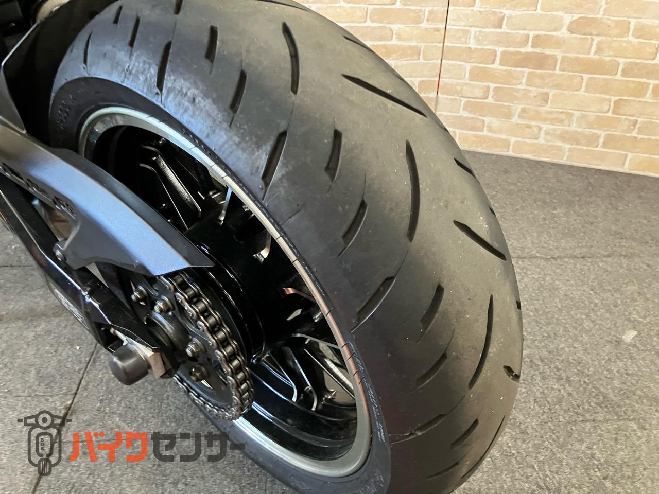 Z900RS イエローボールエディション　SP忠男マフラー　フェンダーレス　ウインカー　ロングテール　ステムエンブレム　ショートZ2ミラー_39
