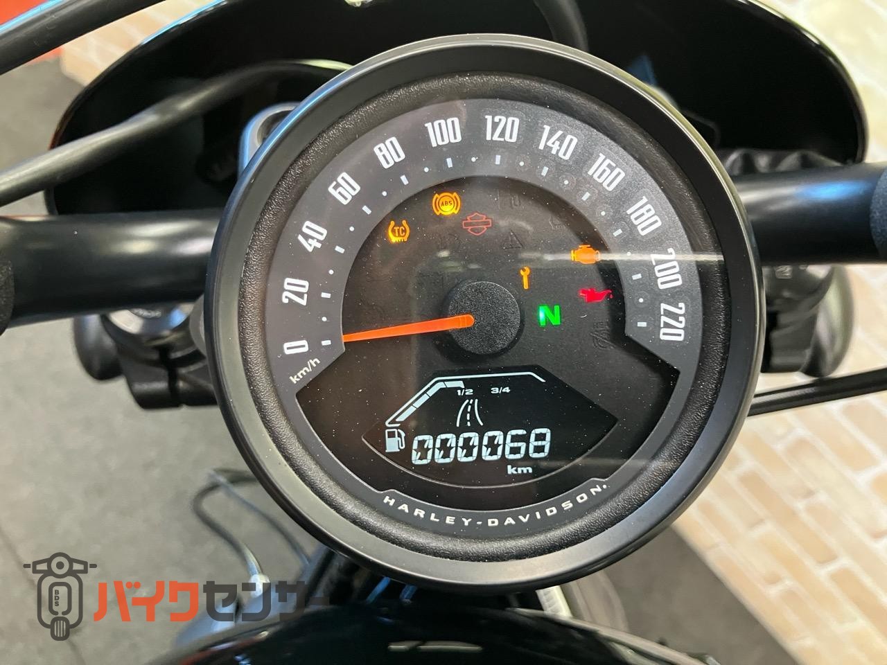 Z900RS イエローボールエディション　SP忠男マフラー　フェンダーレス　ウインカー　ロングテール　ステムエンブレム　ショートZ2ミラー_42