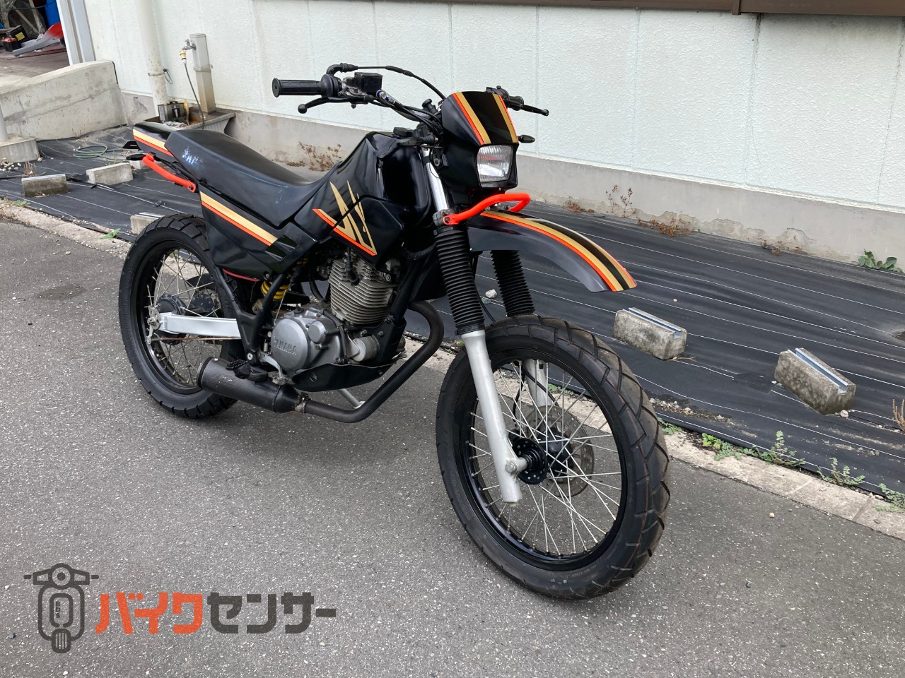 ヤマハ セロー225 社外マフラー/LEDウインカー/前後タイヤ新品 B520022