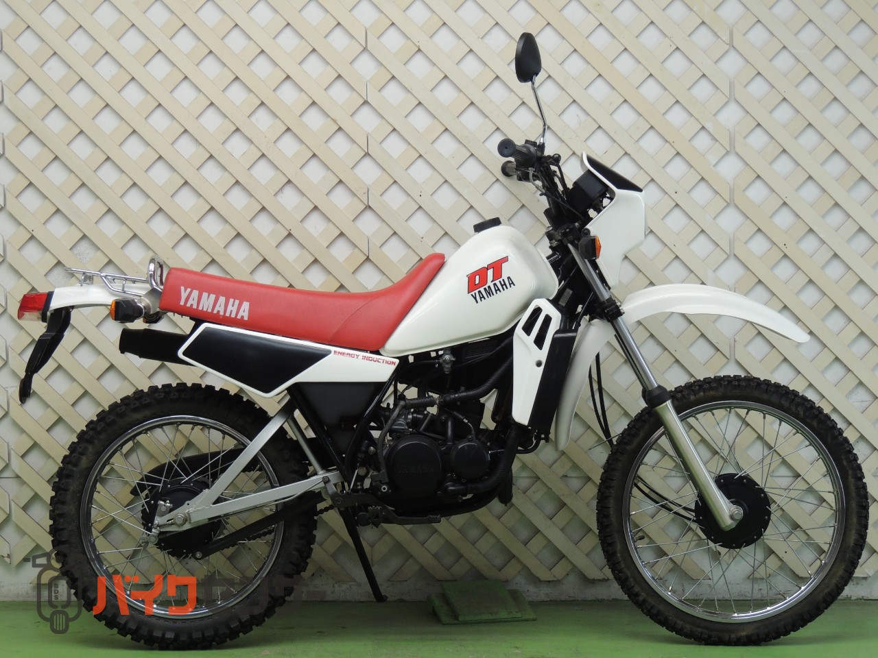 DT50外装セット ヤマハDT50外装とライトと小物のセット ヤマハDT50外装とライトと小物