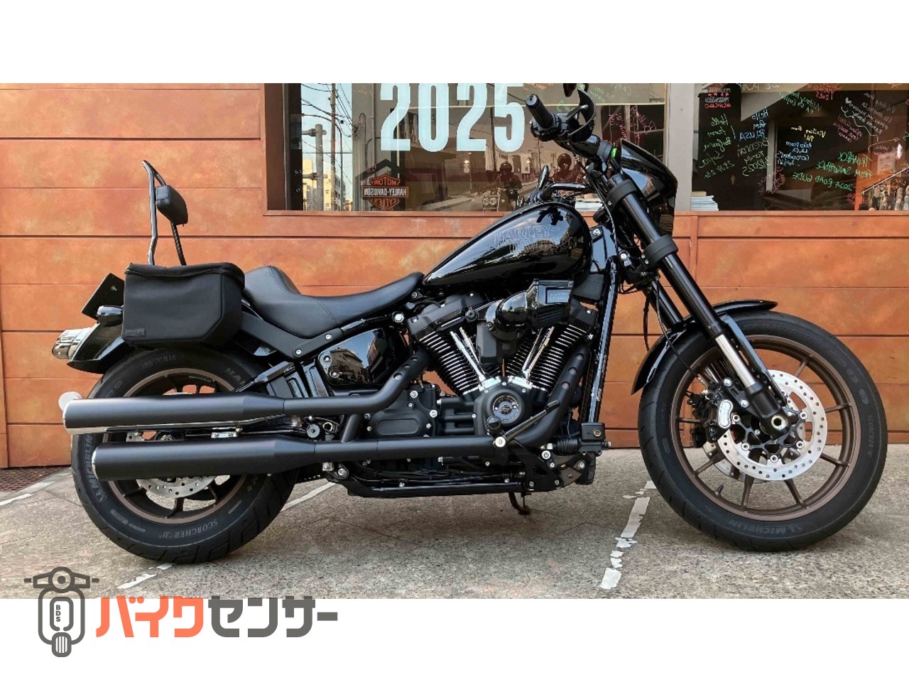 ハーレーダビッドソン FXLRSソフテイルローライダーS B521976