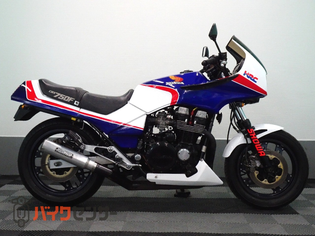 ホンダ CBX750F 名車？迷車？3周回ってカッコいい！昭和のバイク