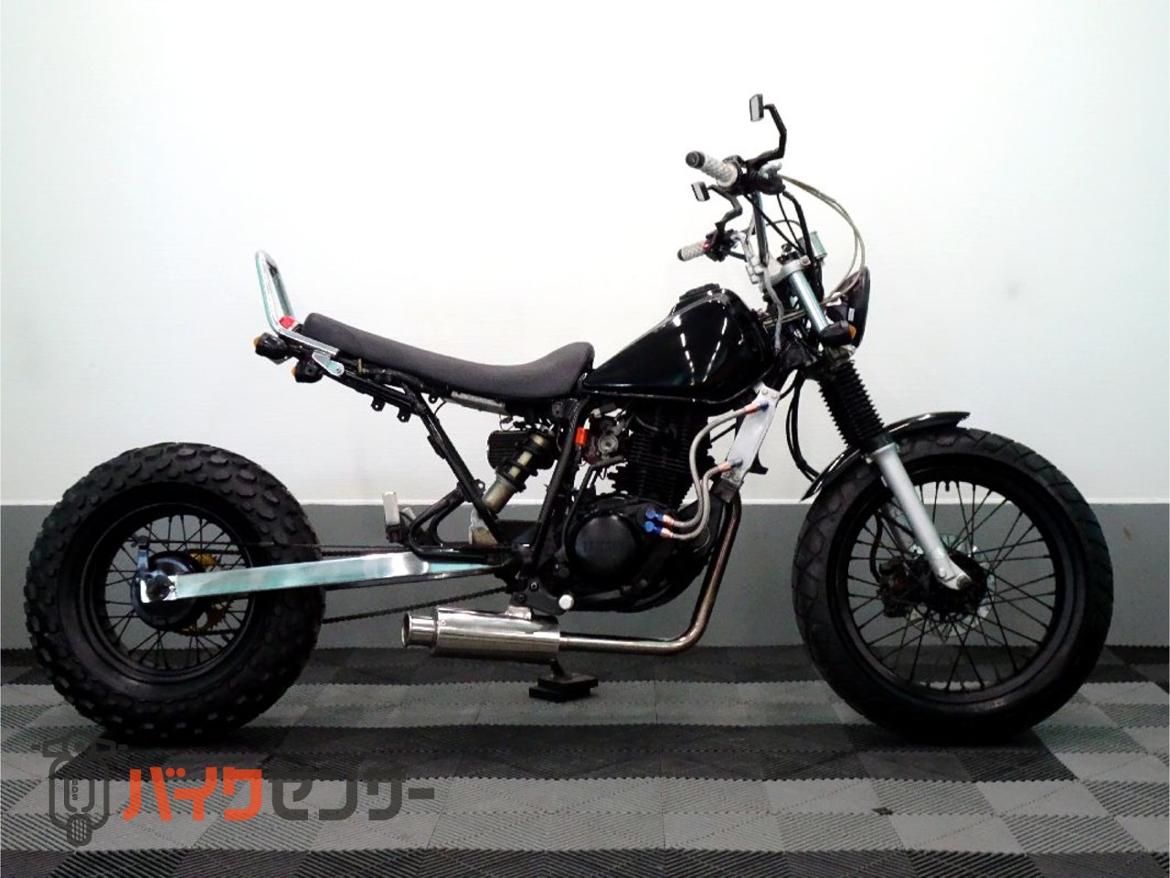 TW200 TW225 DG07J スイングアーム 2JL　YAMAHA ヤマハ発動機 TW200 TW225 スイングアーム ヤマハ 純正 中古