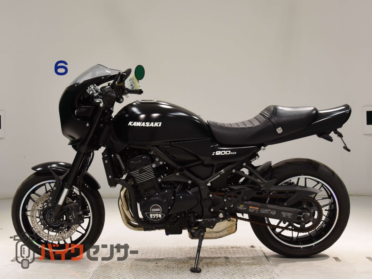 Z900RSカフェ マットブラック塗装　アエラ　ステップ　コアガード　ロングテール　PMCクリアテール　ハイサイダーミラー　モリワキガード_1