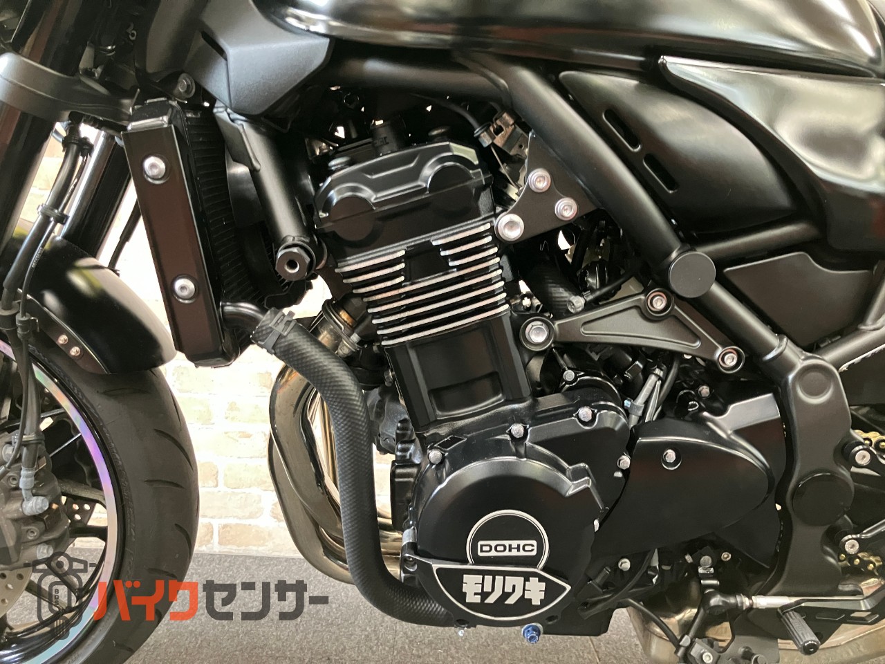 Z900RSカフェ マットブラック塗装　アエラ　ステップ　コアガード　ロングテール　PMCクリアテール　ハイサイダーミラー　モリワキガード_21
