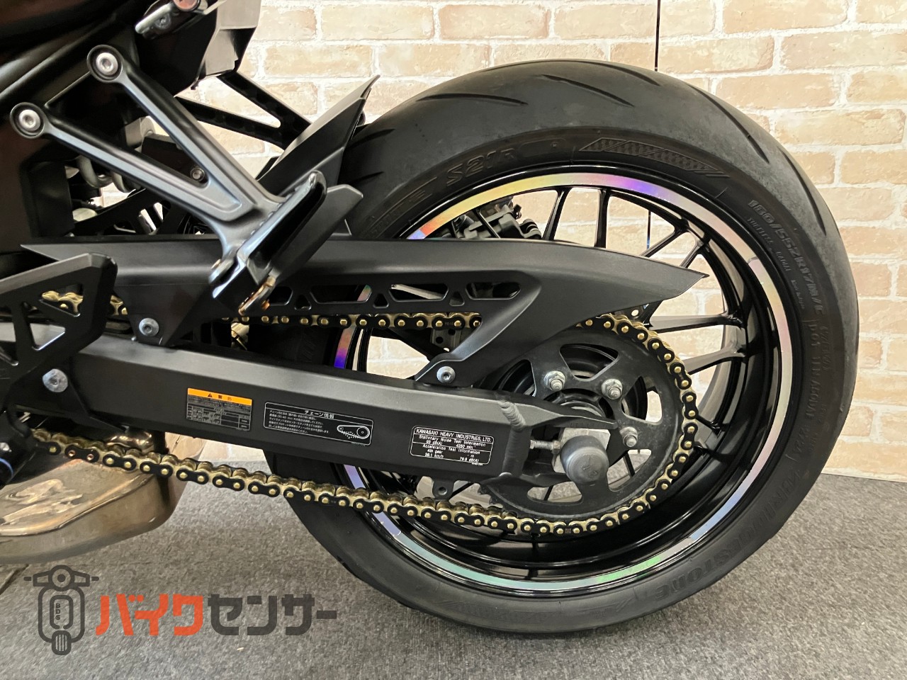 Z900RSカフェ マットブラック塗装　アエラ　ステップ　コアガード　ロングテール　PMCクリアテール　ハイサイダーミラー　モリワキガード_25