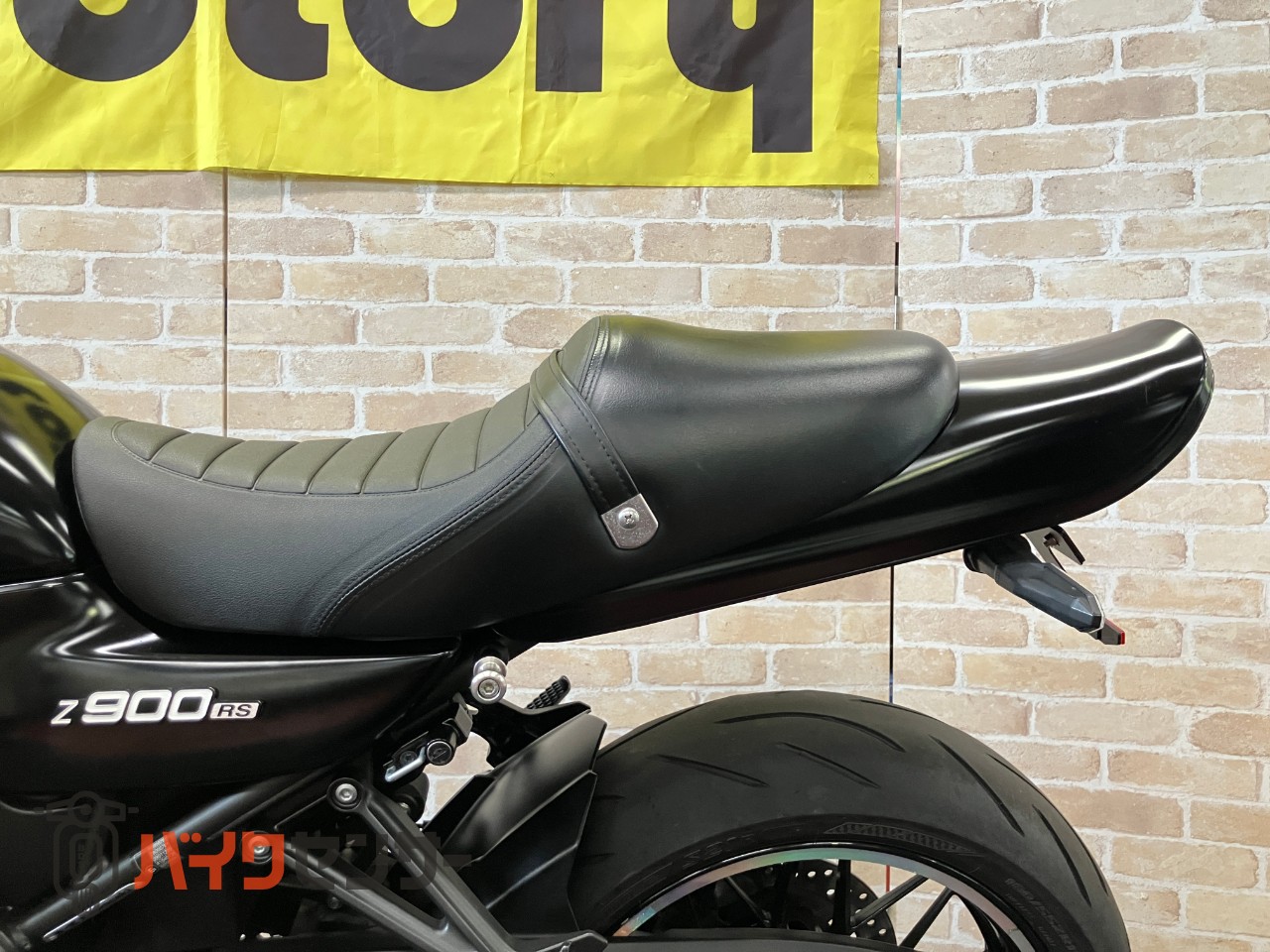 Z900RSカフェ マットブラック塗装　アエラ　ステップ　コアガード　ロングテール　PMCクリアテール　ハイサイダーミラー　モリワキガード_26