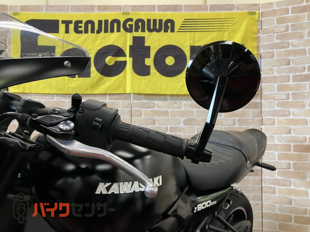 Z900RSカフェ マットブラック塗装　アエラ　ステップ　コアガード　ロングテール　PMCクリアテール　ハイサイダーミラー　モリワキガード_31