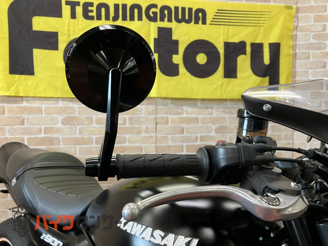 Z900RSカフェ マットブラック塗装　アエラ　ステップ　コアガード　ロングテール　PMCクリアテール　ハイサイダーミラー　モリワキガード_35
