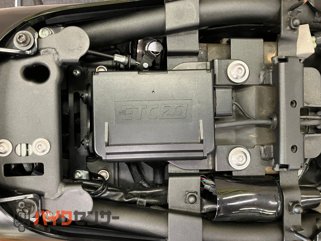 Z900RSカフェ マットブラック塗装　アエラ　ステップ　コアガード　ロングテール　PMCクリアテール　ハイサイダーミラー　モリワキガード_45