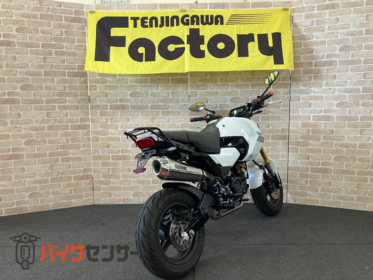 グロム 　５速モデル　TAKEGAWA マフラー　ウインカー　OVERバックステップ　フェンダーレス　ハリケーンハンドル_4