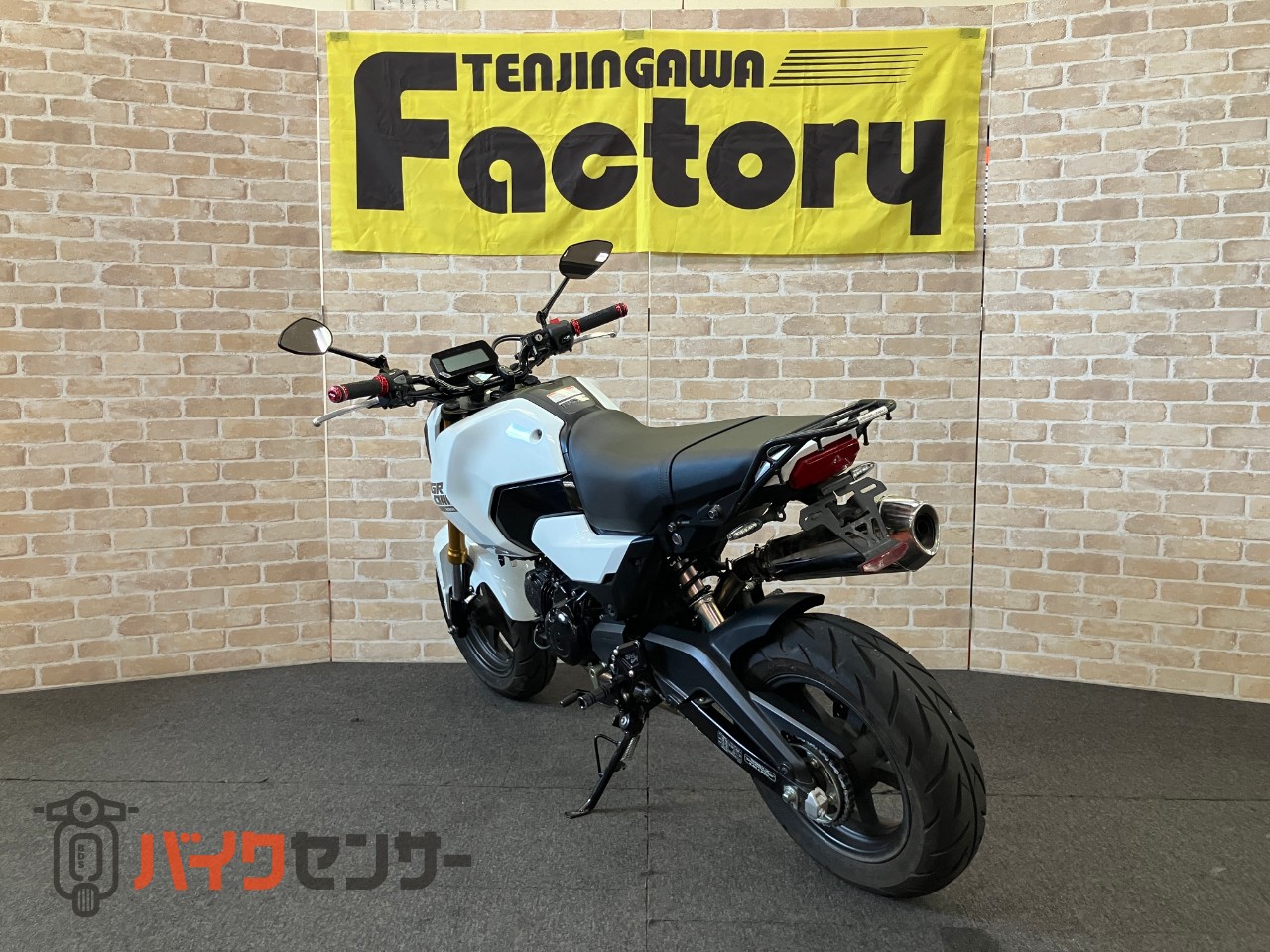 グロム 　５速モデル　TAKEGAWA マフラー　ウインカー　OVERバックステップ　フェンダーレス　ハリケーンハンドル_5