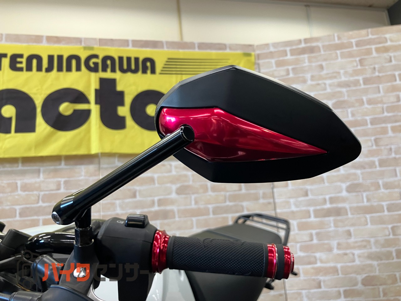 グロム 　５速モデル　TAKEGAWA マフラー　ウインカー　OVERバックステップ　フェンダーレス　ハリケーンハンドル_7