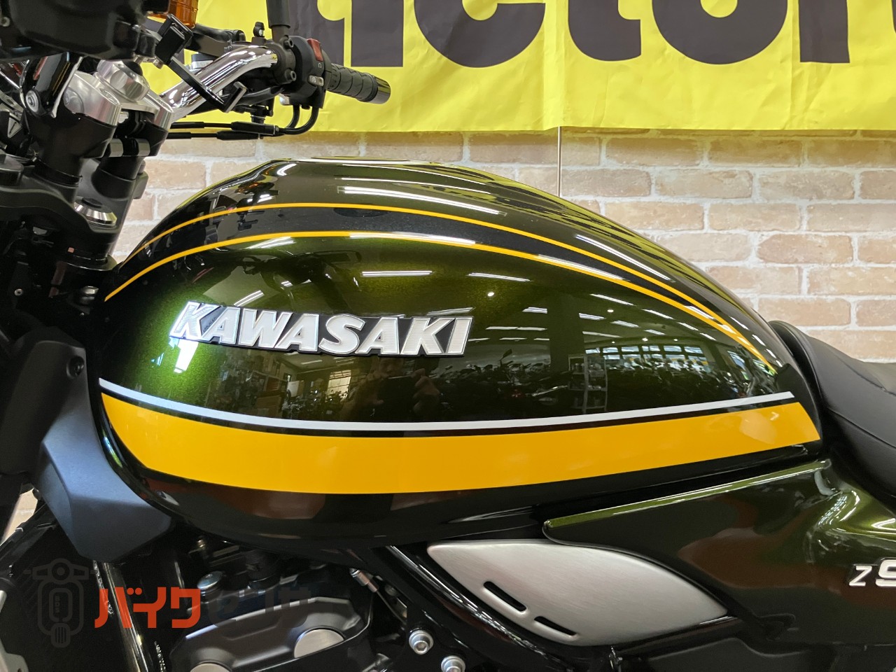 Z900RS ドレミ　ストリート4　ロングテール　リアオーリンズ　ビキニカウル　コアガード　トリックスターガード等カスタム多数_14