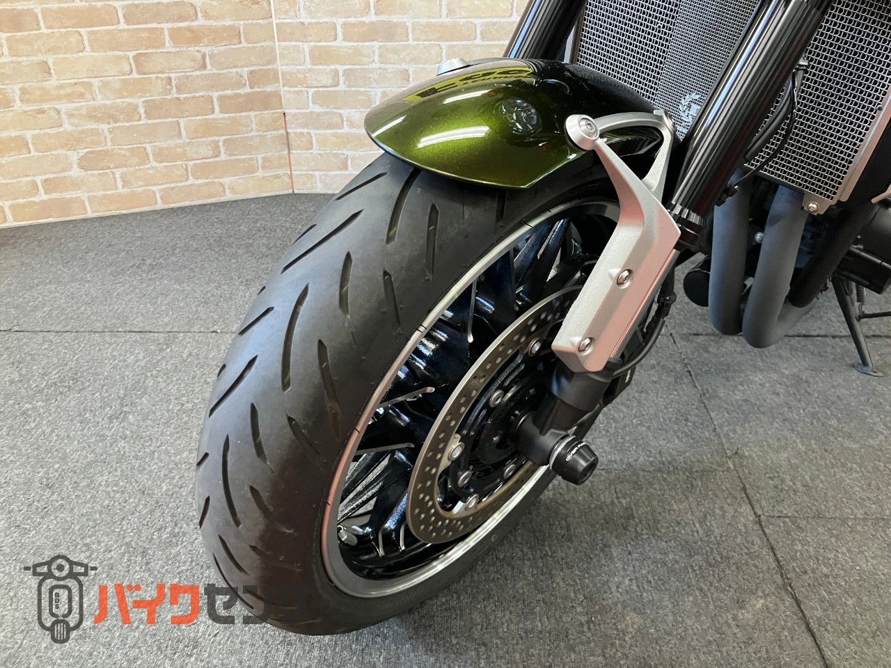 Z900RS ドレミ　ストリート4　ロングテール　リアオーリンズ　ビキニカウル　コアガード　トリックスターガード等カスタム多数_27
