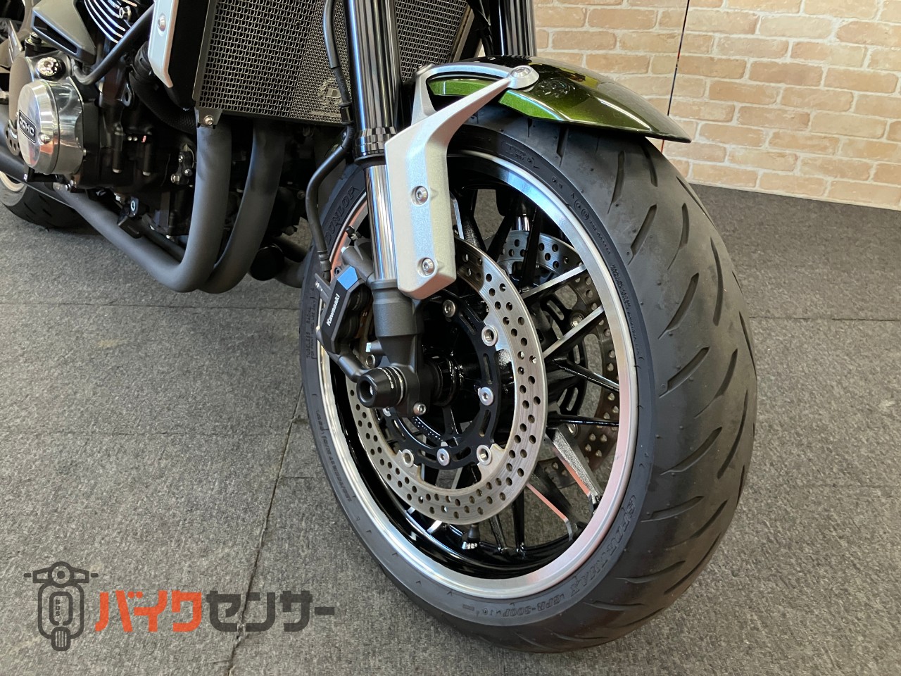 Z900RS ドレミ　ストリート4　ロングテール　リアオーリンズ　ビキニカウル　コアガード　トリックスターガード等カスタム多数_32