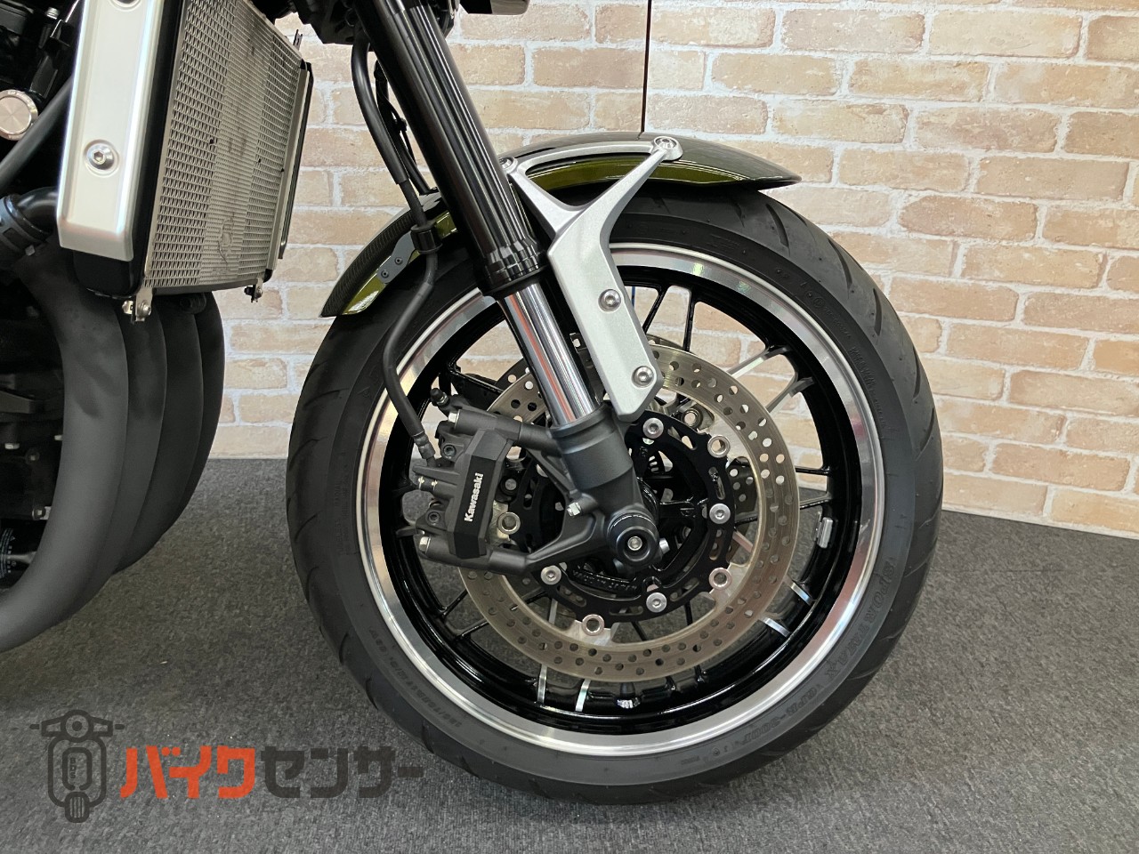 Z900RS ドレミ　ストリート4　ロングテール　リアオーリンズ　ビキニカウル　コアガード　トリックスターガード等カスタム多数_37