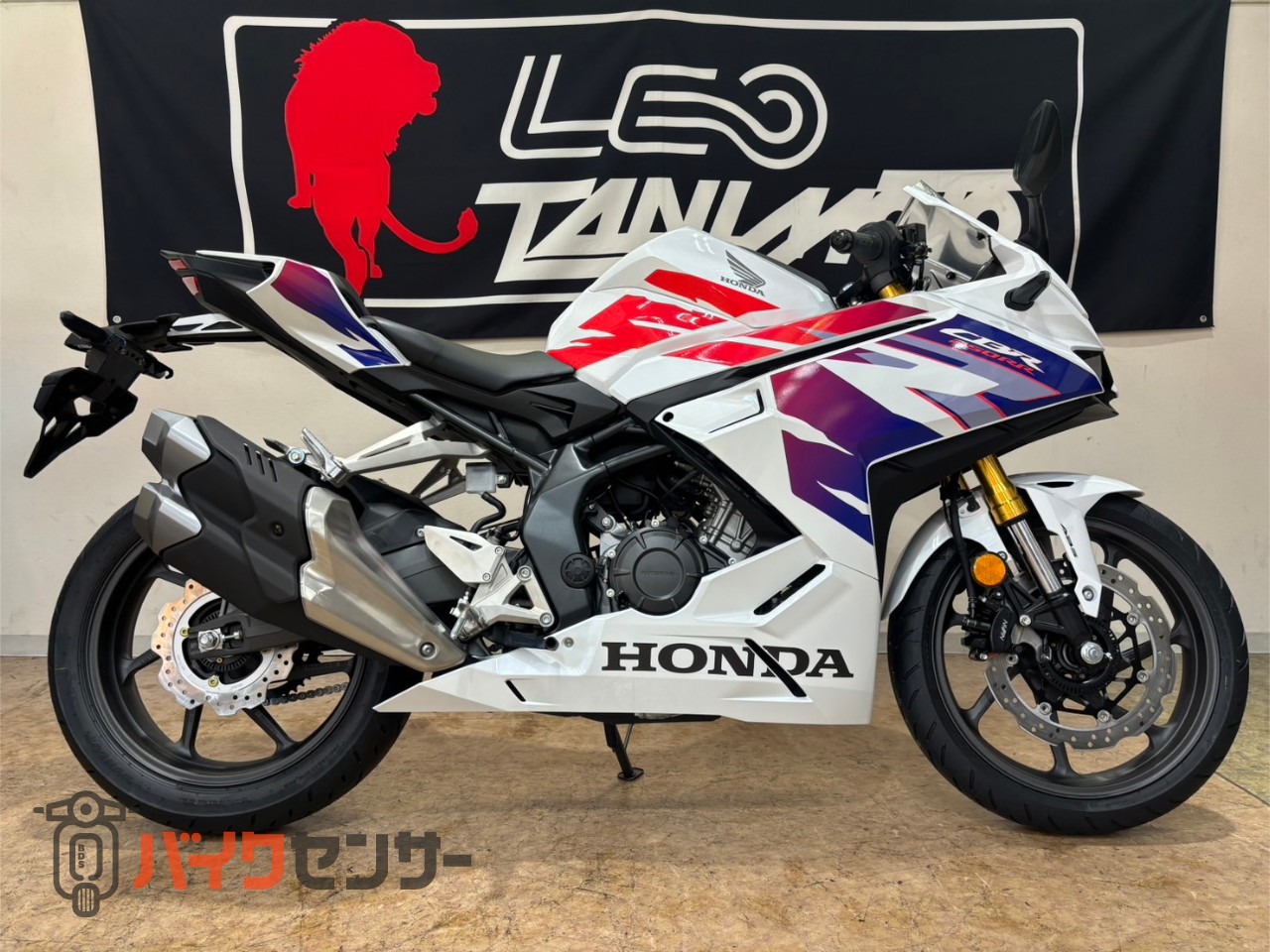 ホンダ CBR250RR 新車 ABS FI車 B523456| BDSバイクセンサー