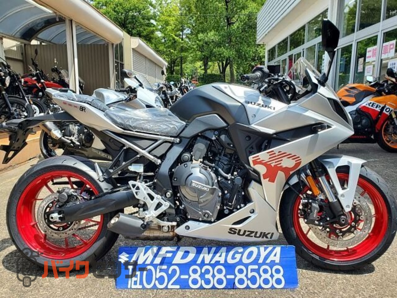 スズキ GSX-8R スズキ最新モデル ミドルクラススポーツ フルカウル