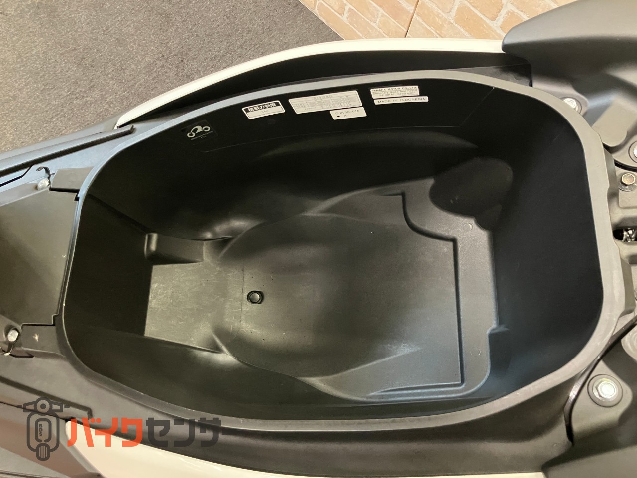 NMAX 125　ABS　メカニカルキー　フルノーマル_35