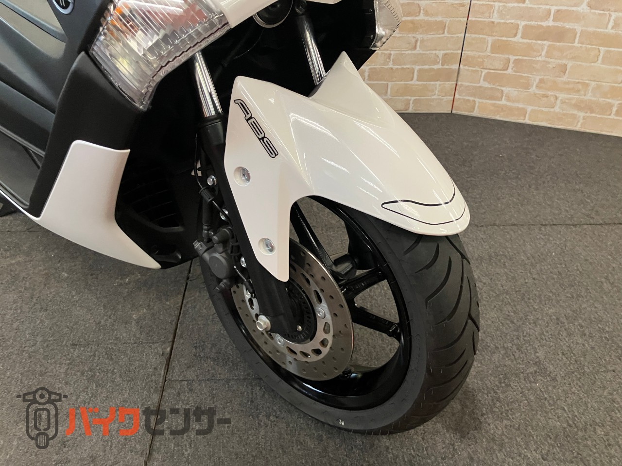 NMAX 125　ABS　メカニカルキー　フルノーマル_37