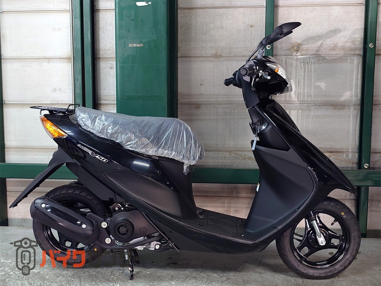 スズキ アドレスV50 2025年入荷 ブラック 新車 最終モデル B527524