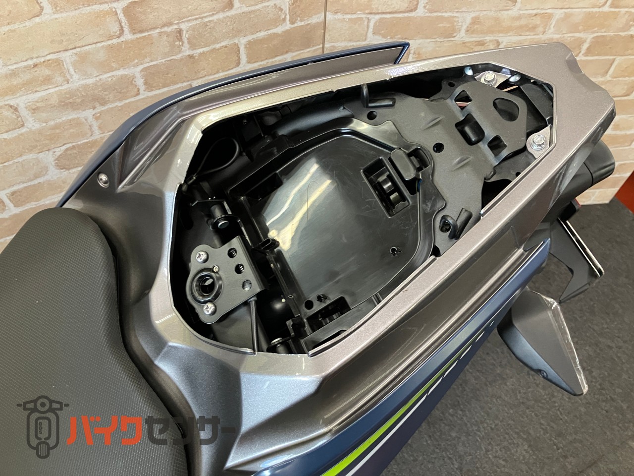 NINJA400　WR'Sマフラー　マウントバー　グリップヒーター　スモークスクリーン_33