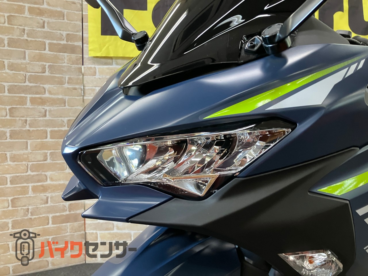 NINJA400　WR'Sマフラー　マウントバー　グリップヒーター　スモークスクリーン_35