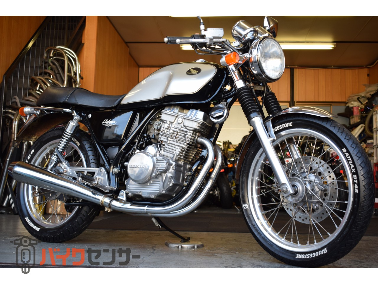 ホンダ GB250 クラブマンタンク純正品 MC10-170〜 最終型V型 ホンダ GB250 クラブマンタンク純正品 MC10-170〜 最終型V型