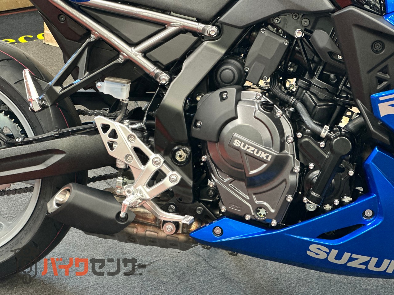 GSX-8R 双方向クイックシフター　ドライブモードセレクト　電子スロットル　2025年モデル_14