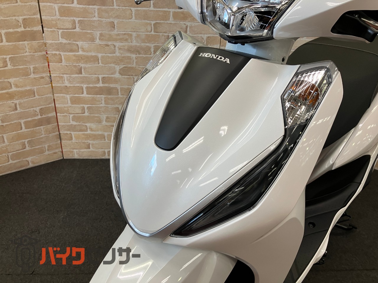 リード125　スマートキー　大容量トランク　LEDライト_7
