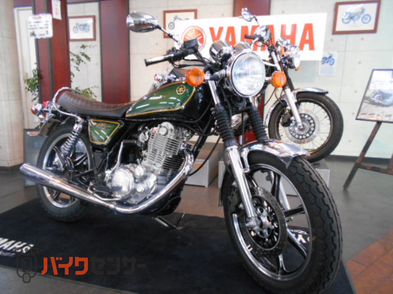 ヤマハ SR400 30thAnniversary B530850| BDSバイクセンサー