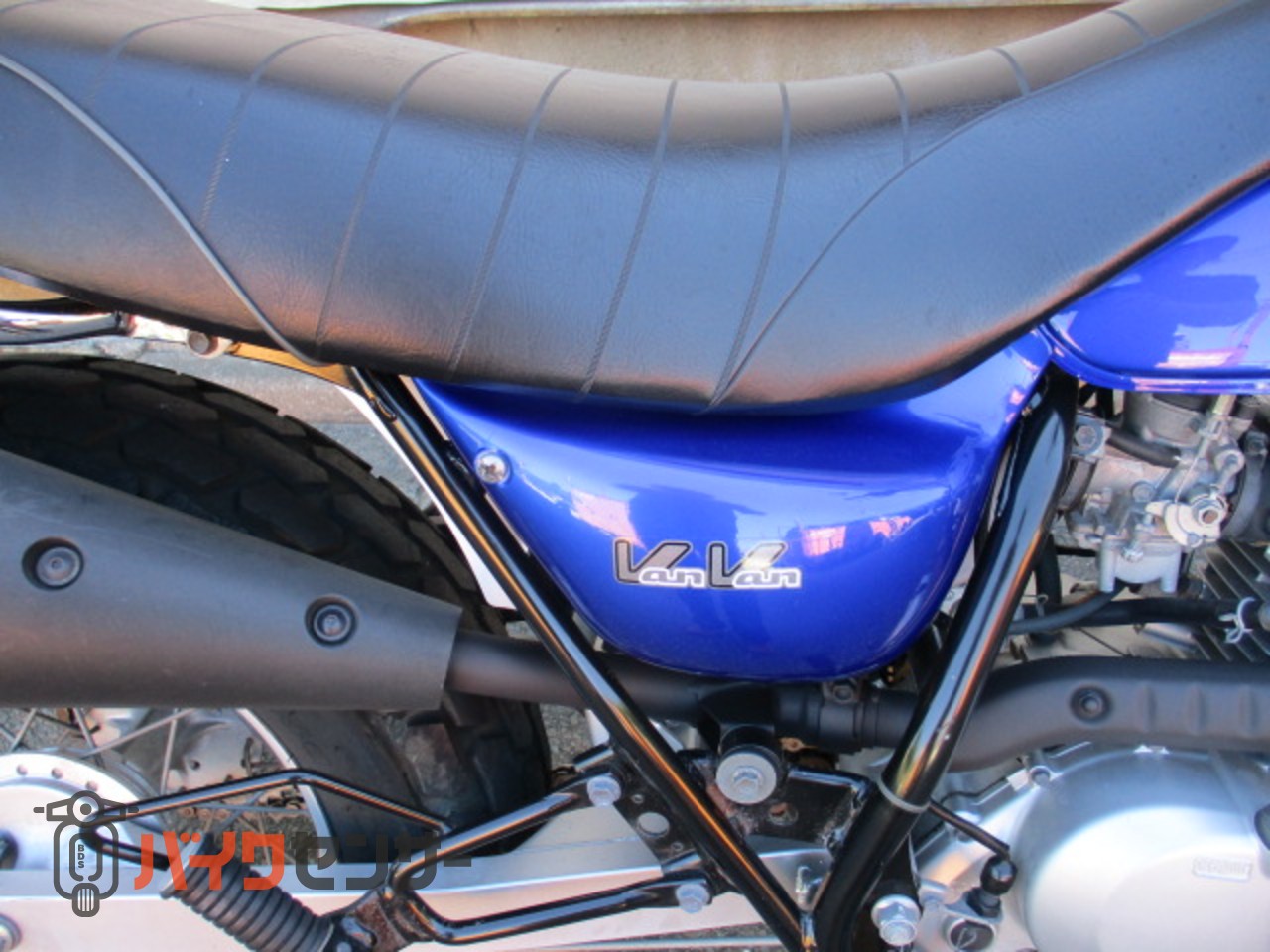 スズキ バンバン200 NH41A ノーマル 2005年モデル キャンディグランド