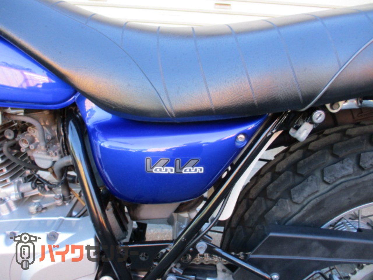 スズキ バンバン200 NH41A ノーマル 2005年モデル キャンディグランド
