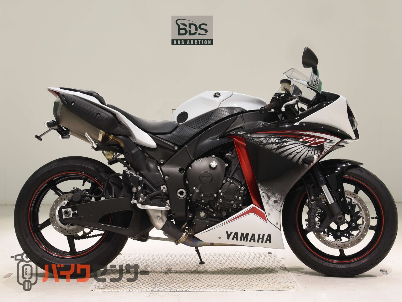 YZF-R1　北米仕様カラー　トラコン搭載　後期モデル　フェンダーレス　LEDウインカー　ETC_0