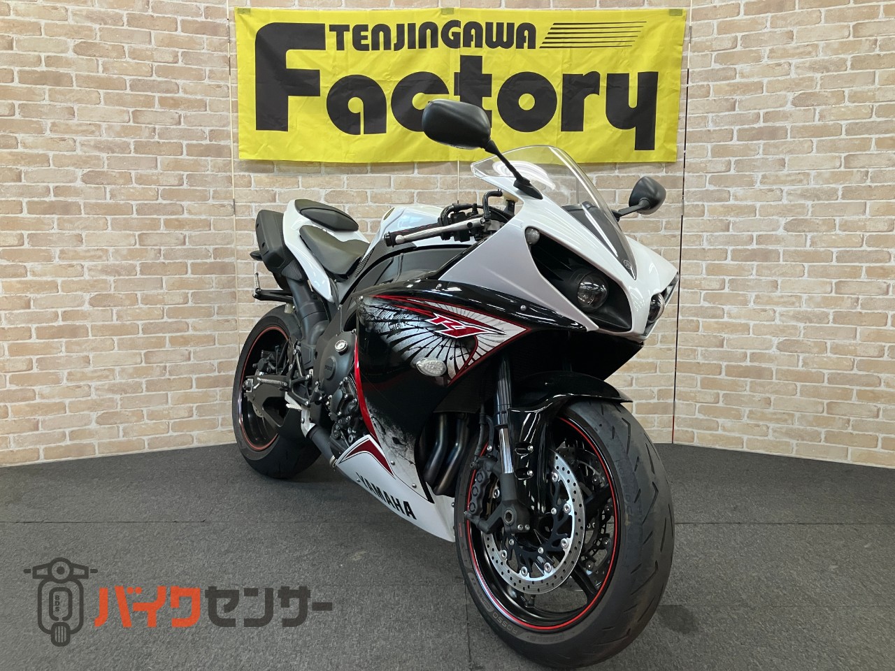 YZF-R1　北米仕様カラー　トラコン搭載　後期モデル　フェンダーレス　LEDウインカー　ETC_2