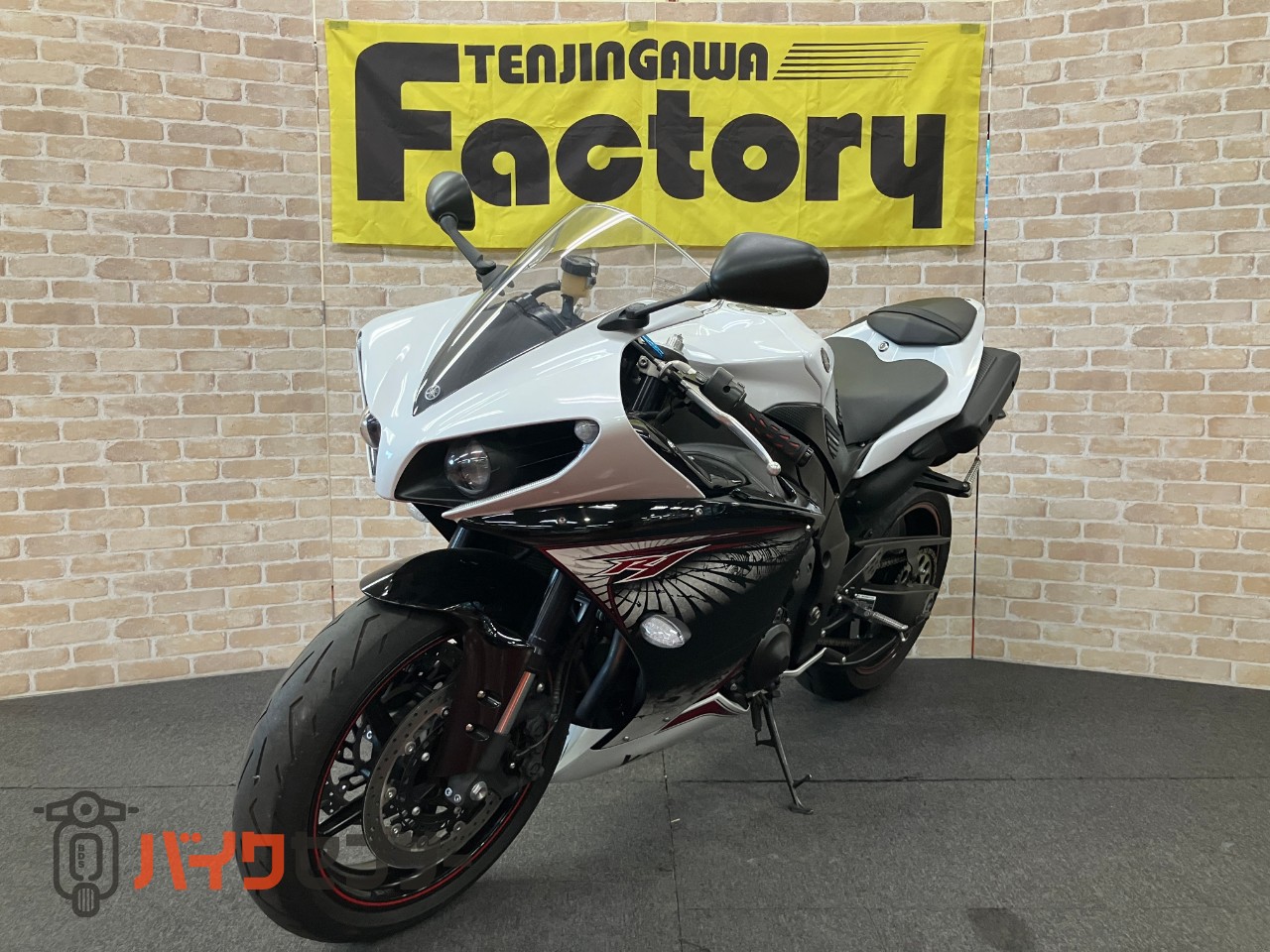 YZF-R1　北米仕様カラー　トラコン搭載　後期モデル　フェンダーレス　LEDウインカー　ETC_3