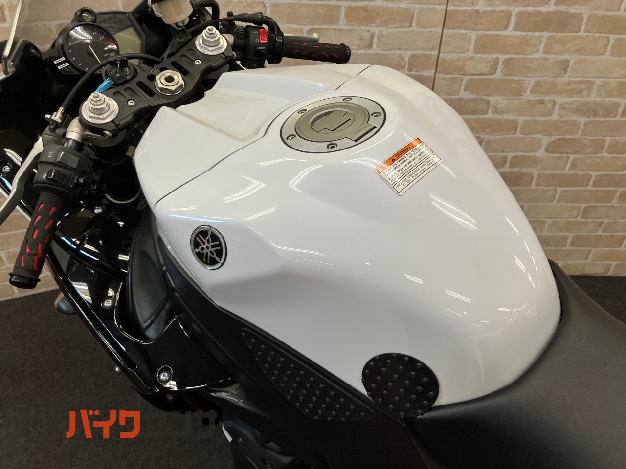 YZF-R1　北米仕様カラー　トラコン搭載　後期モデル　フェンダーレス　LEDウインカー　ETC_13