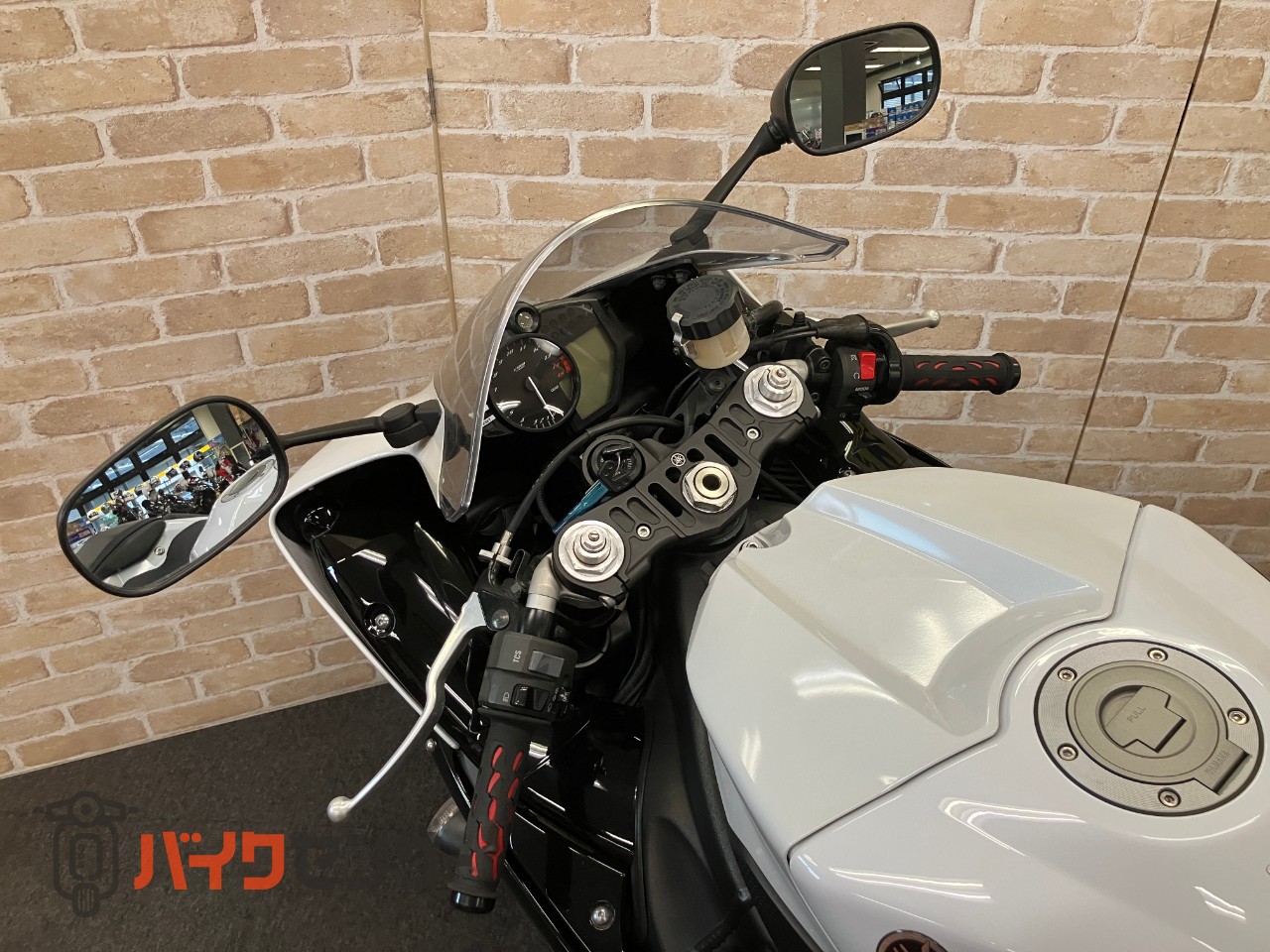 YZF-R1　北米仕様カラー　トラコン搭載　後期モデル　フェンダーレス　LEDウインカー　ETC_14