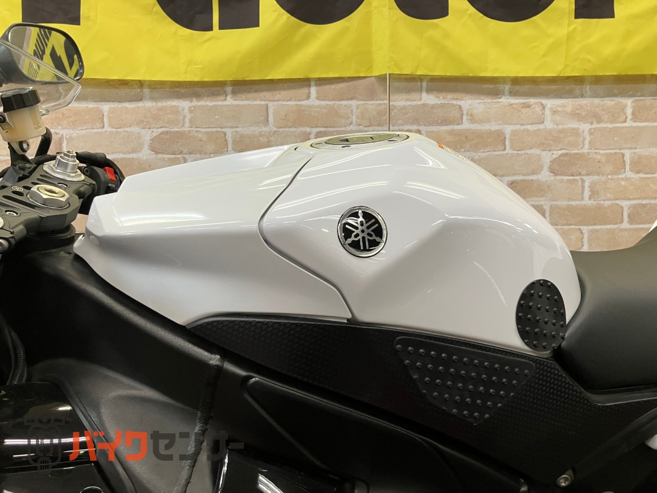YZF-R1　北米仕様カラー　トラコン搭載　後期モデル　フェンダーレス　LEDウインカー　ETC_21