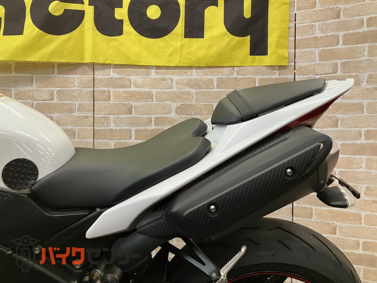 YZF-R1　北米仕様カラー　トラコン搭載　後期モデル　フェンダーレス　LEDウインカー　ETC_23