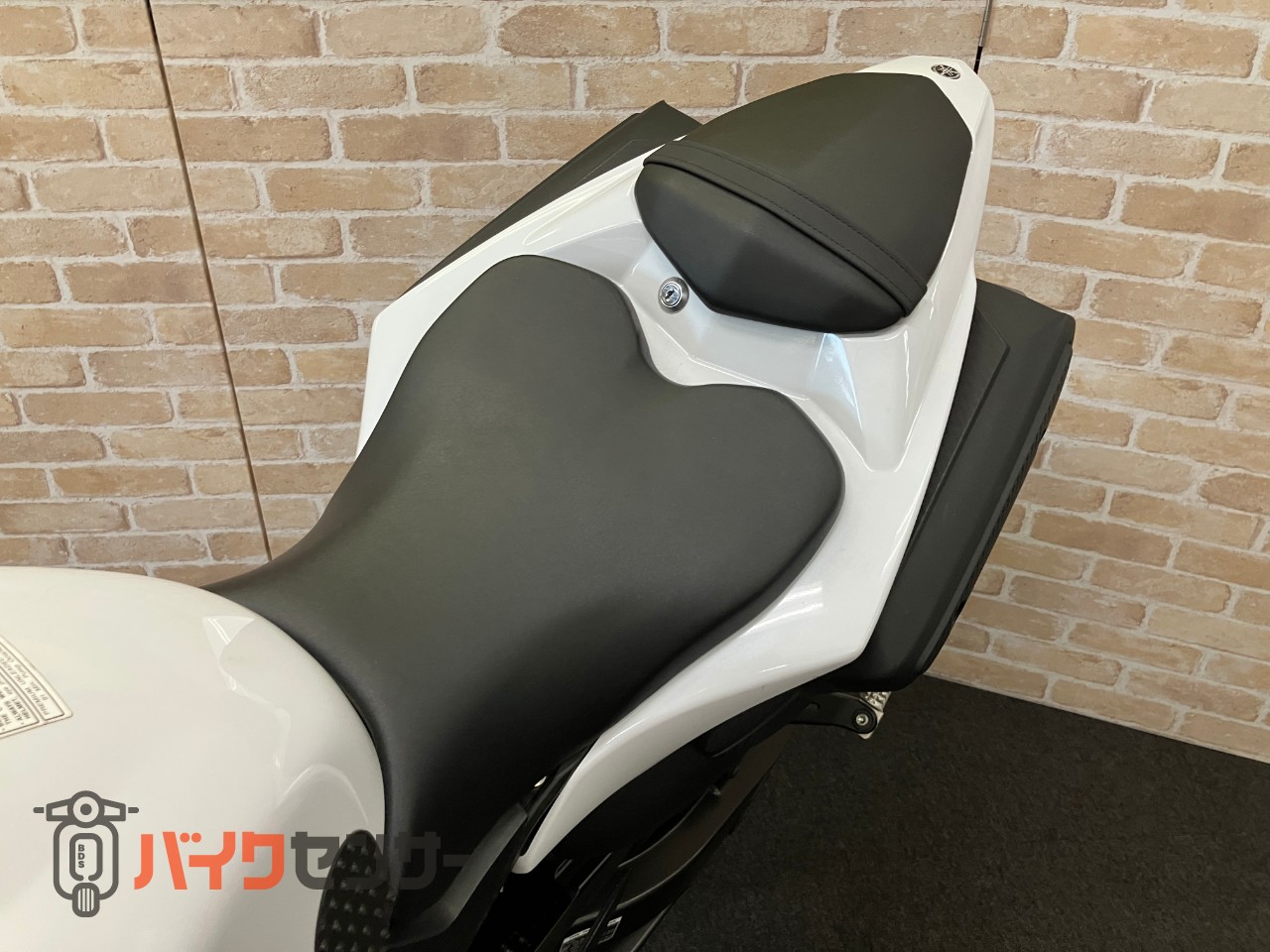 YZF-R1　北米仕様カラー　トラコン搭載　後期モデル　フェンダーレス　LEDウインカー　ETC_27